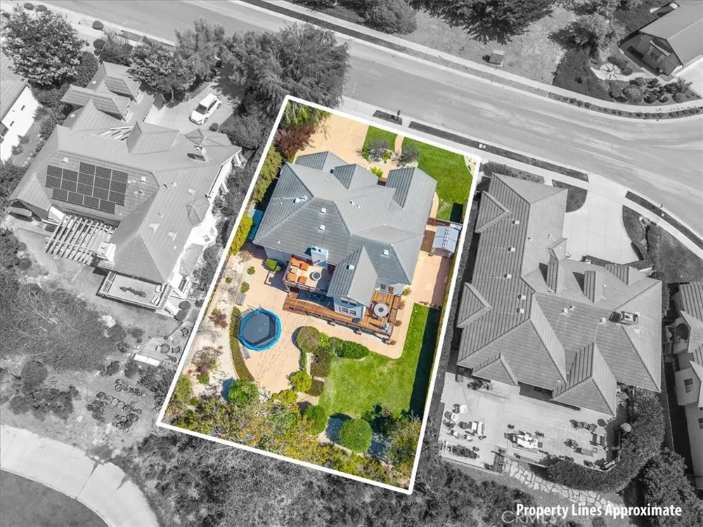 884 Auklet Court Arroyo Grande, CA 93420
