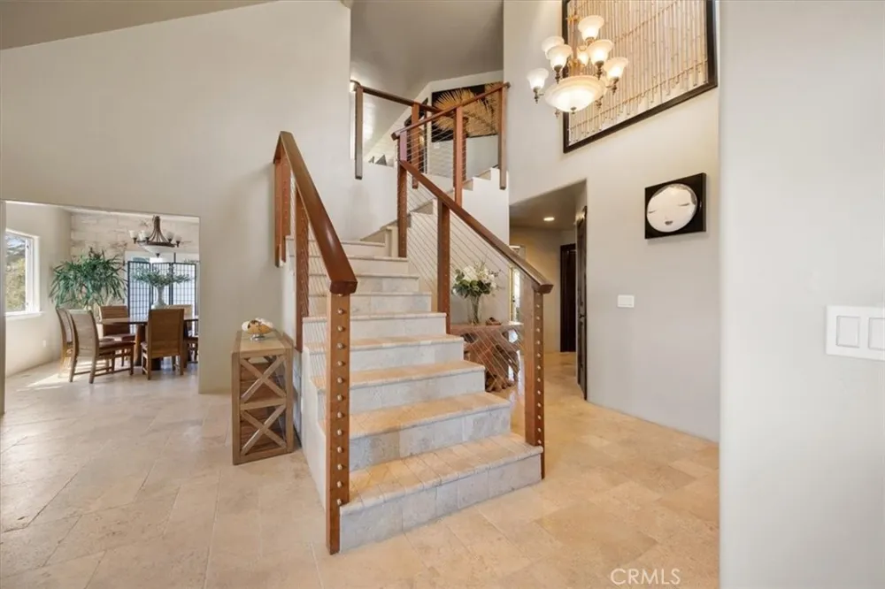 884 Auklet Court Arroyo Grande, CA 93420