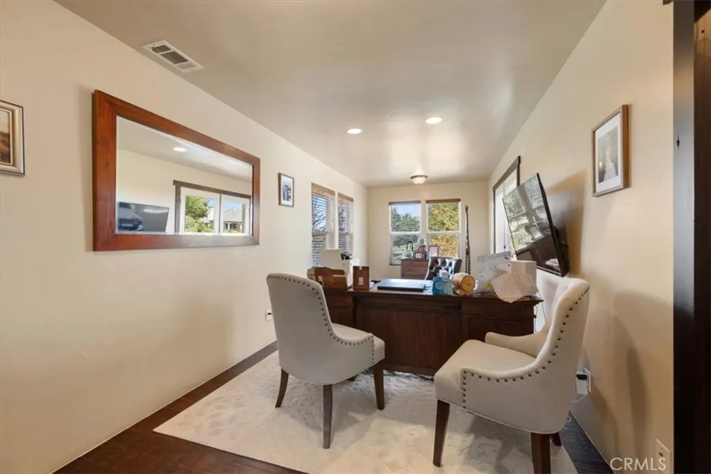 884 Auklet Court Arroyo Grande, CA 93420