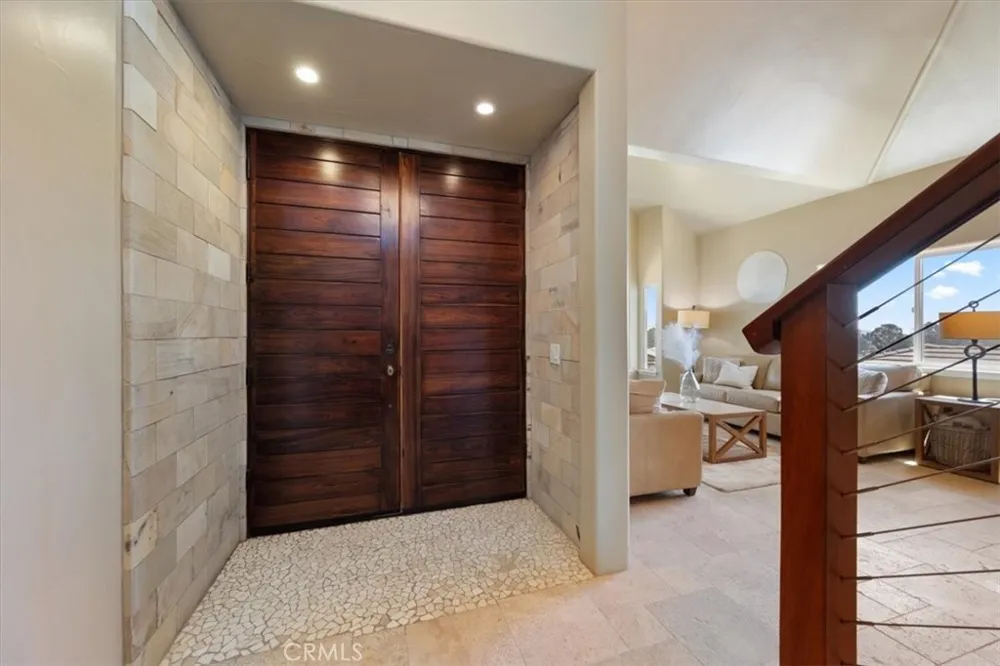 884 Auklet Court Arroyo Grande, CA 93420