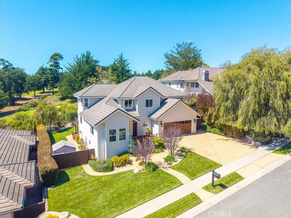884 Auklet Court Arroyo Grande, CA 93420