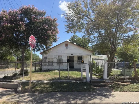 3100 Vera Cruz
