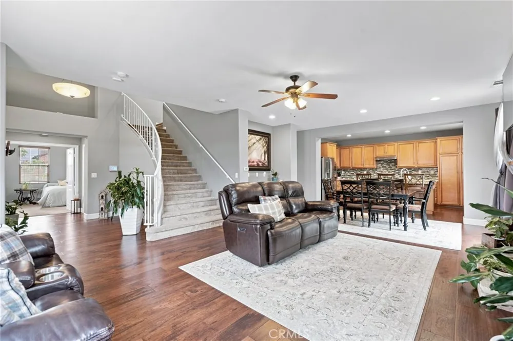 2517 Hinds Place Santa Maria, CA 93455