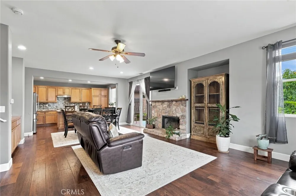 2517 Hinds Place Santa Maria, CA 93455