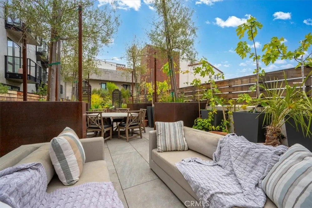 1130 Broad #2 San Luis Obispo, CA 93401