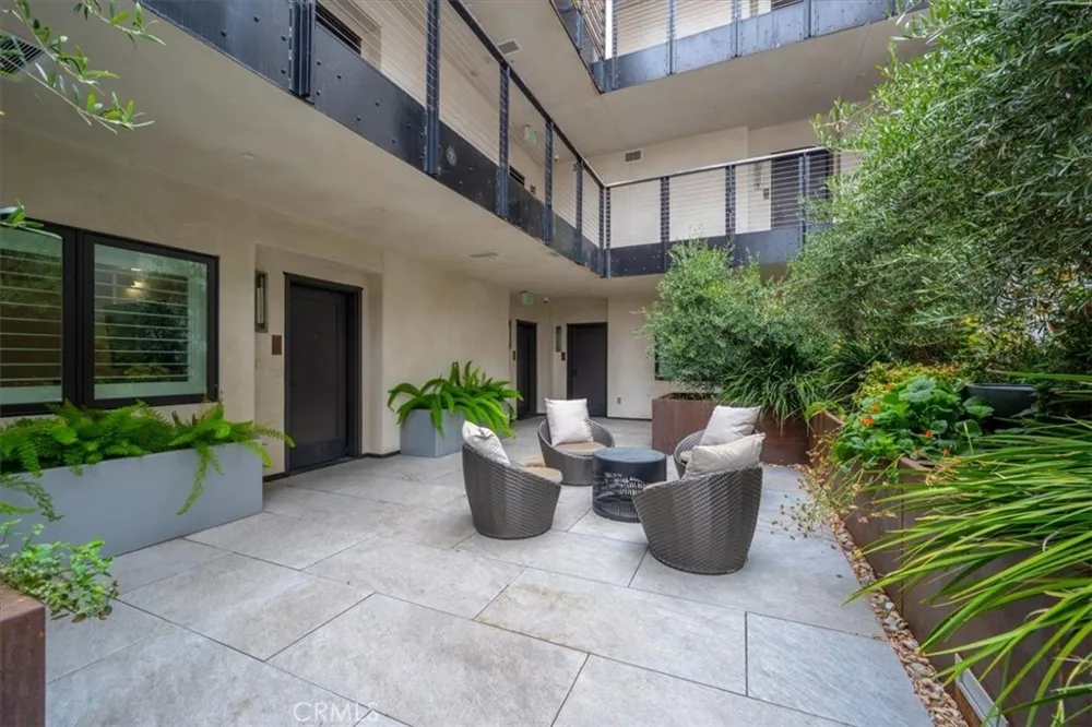 1130 Broad #2 San Luis Obispo, CA 93401