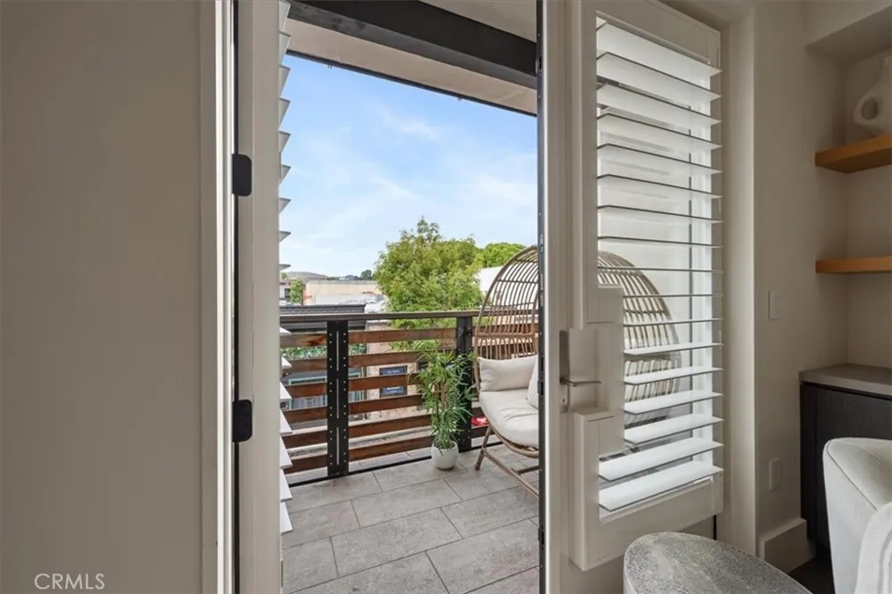 1130 Broad #2 San Luis Obispo, CA 93401