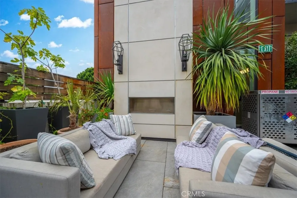 1130 Broad #2 San Luis Obispo, CA 93401
