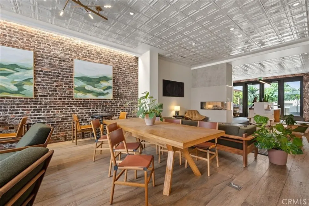 1130 Broad #2 San Luis Obispo, CA 93401