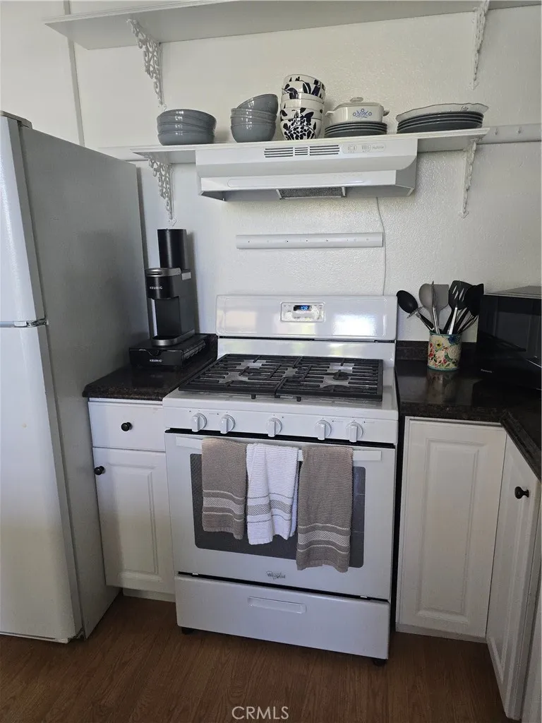 112 W Price Nipomo, CA 93444