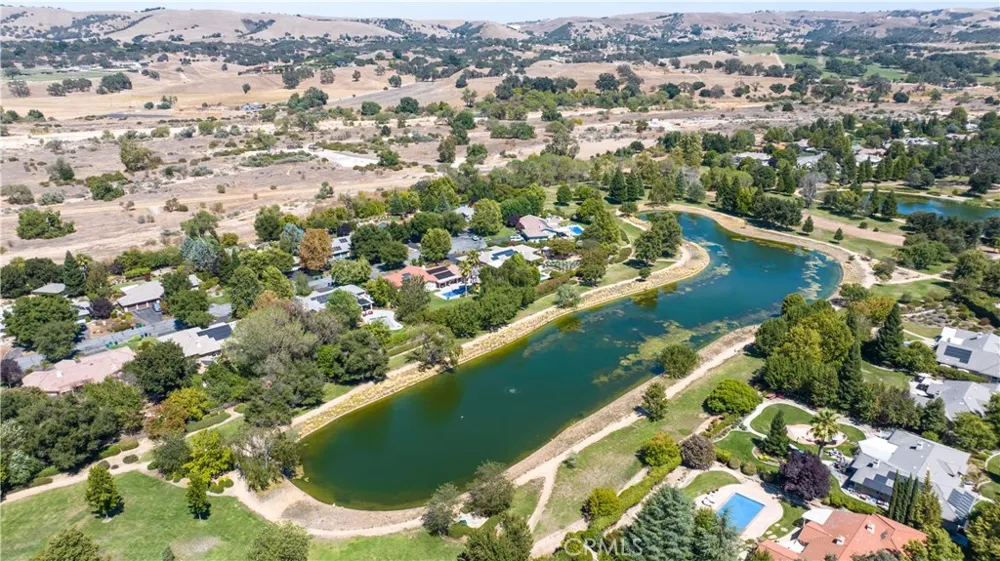 3050 Avenida Del Sol Atascadero, CA 93422