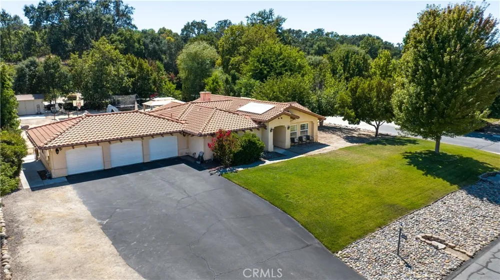 3050 Avenida Del Sol Atascadero, CA 93422