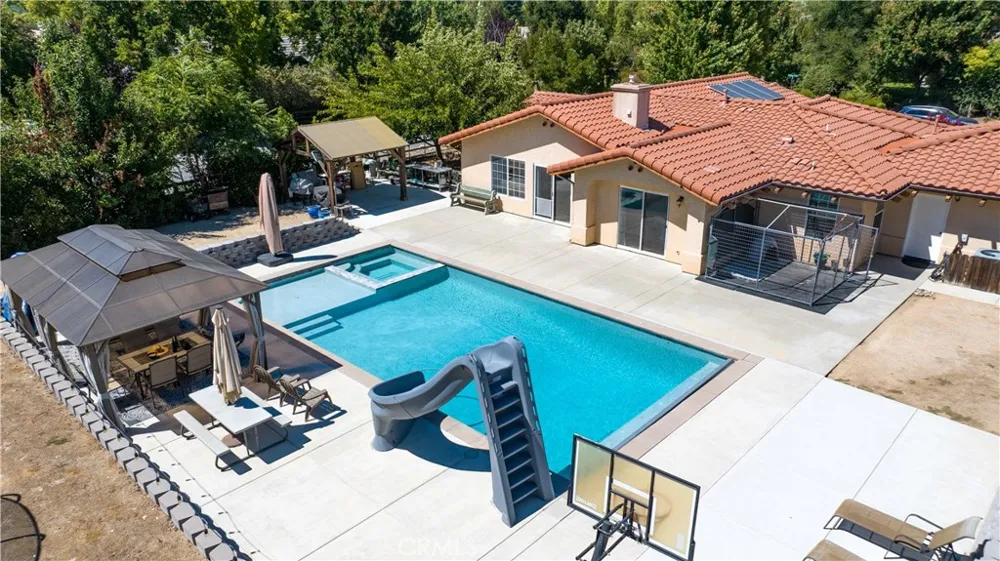 3050 Avenida Del Sol Atascadero, CA 93422