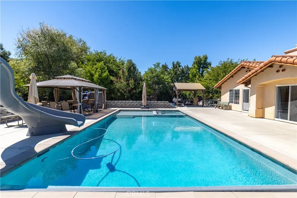 3050 Avenida Del Sol Atascadero, CA 93422