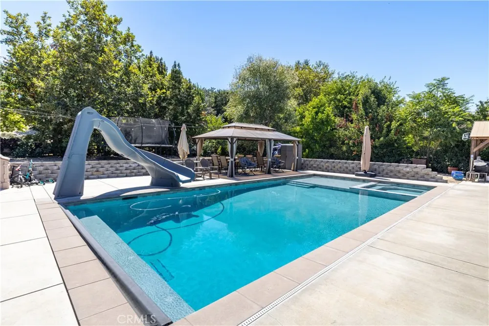 3050 Avenida Del Sol Atascadero, CA 93422