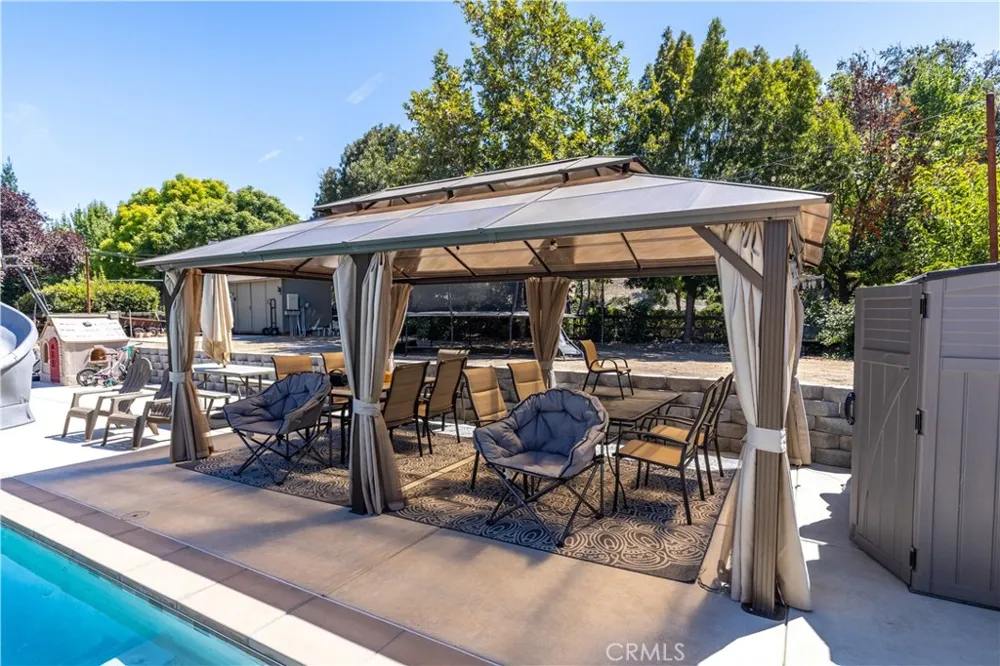 3050 Avenida Del Sol Atascadero, CA 93422