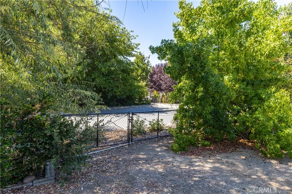 3050 Avenida Del Sol Atascadero, CA 93422
