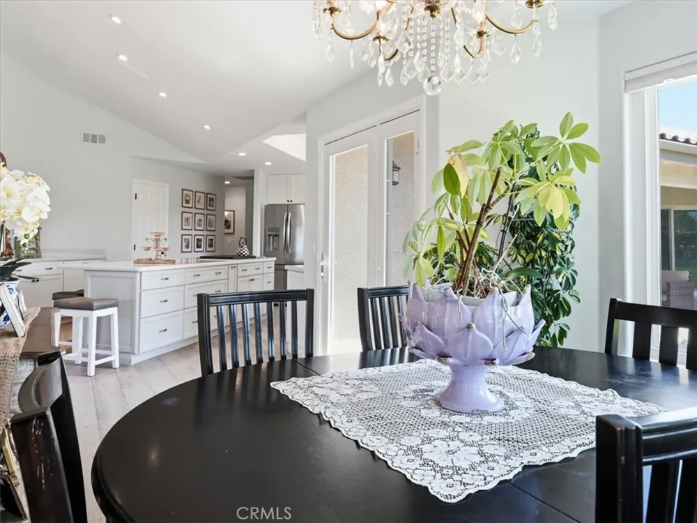 4389 Kris Santa Maria, CA 93455