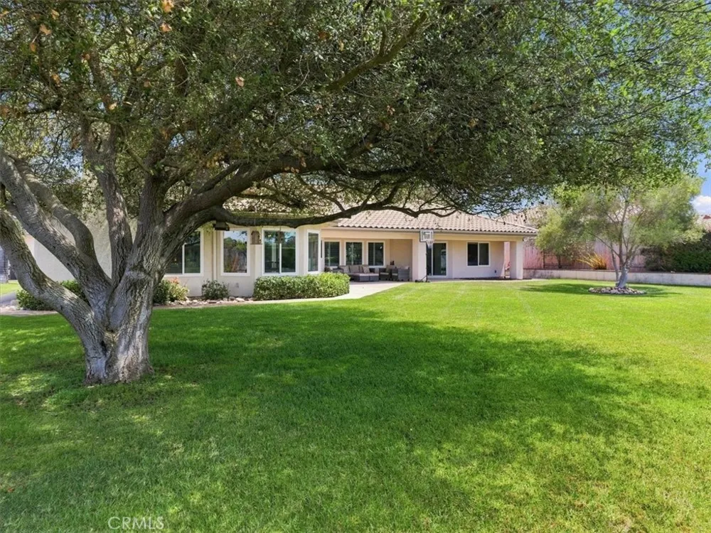 4389 Kris Santa Maria, CA 93455