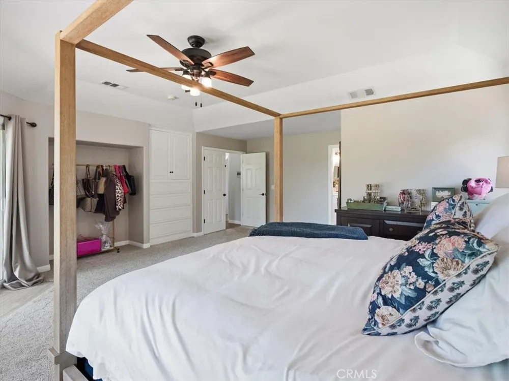4389 Kris Santa Maria, CA 93455