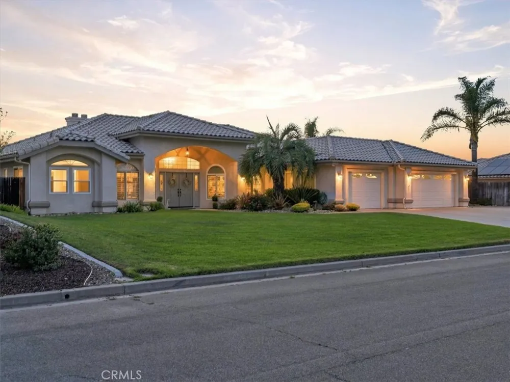 4389 Kris Santa Maria, CA 93455