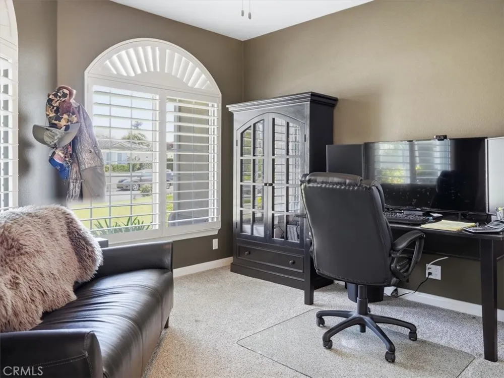 4389 Kris Santa Maria, CA 93455