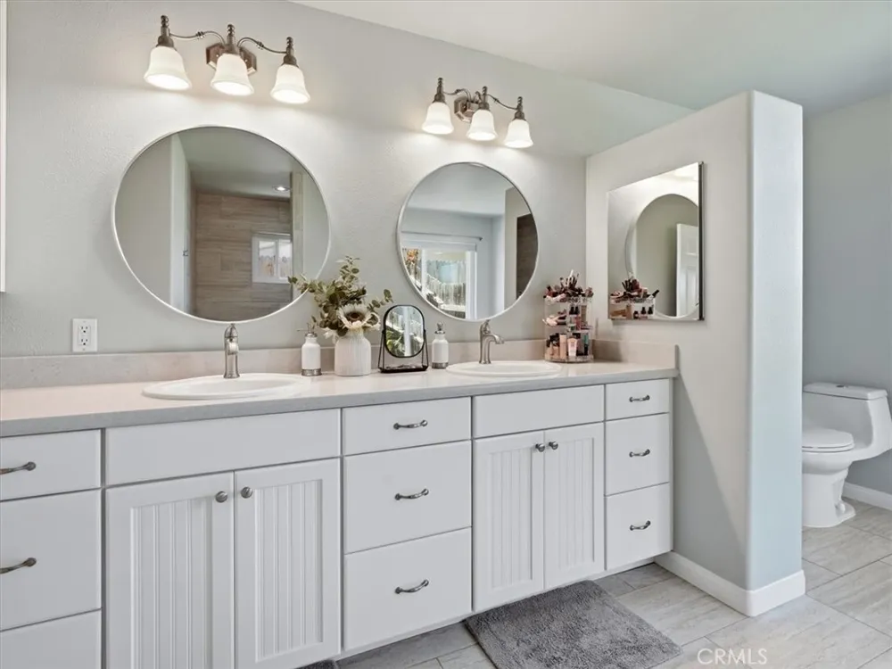 4389 Kris Santa Maria, CA 93455