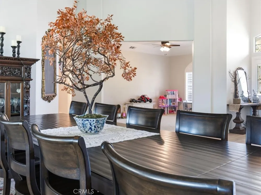 4389 Kris Santa Maria, CA 93455