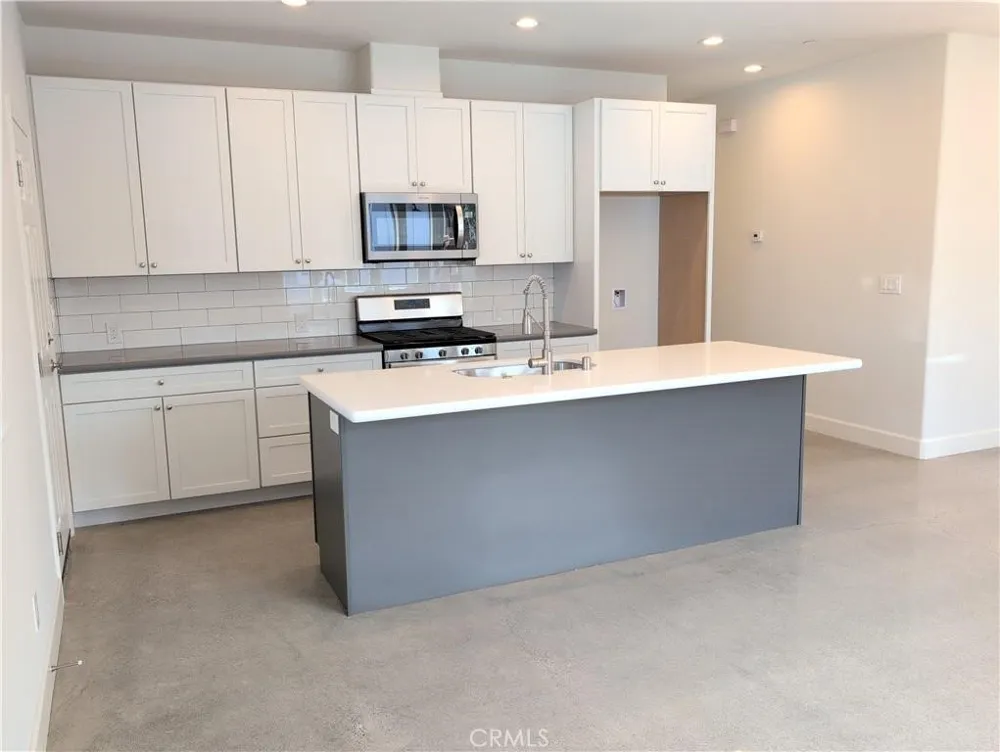 1468 Ronald Way Oceano, CA 93445