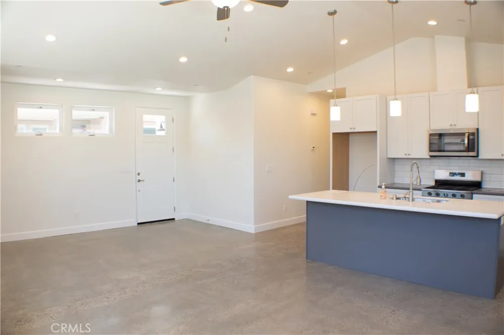 1468 Ronald Way Oceano, CA 93445