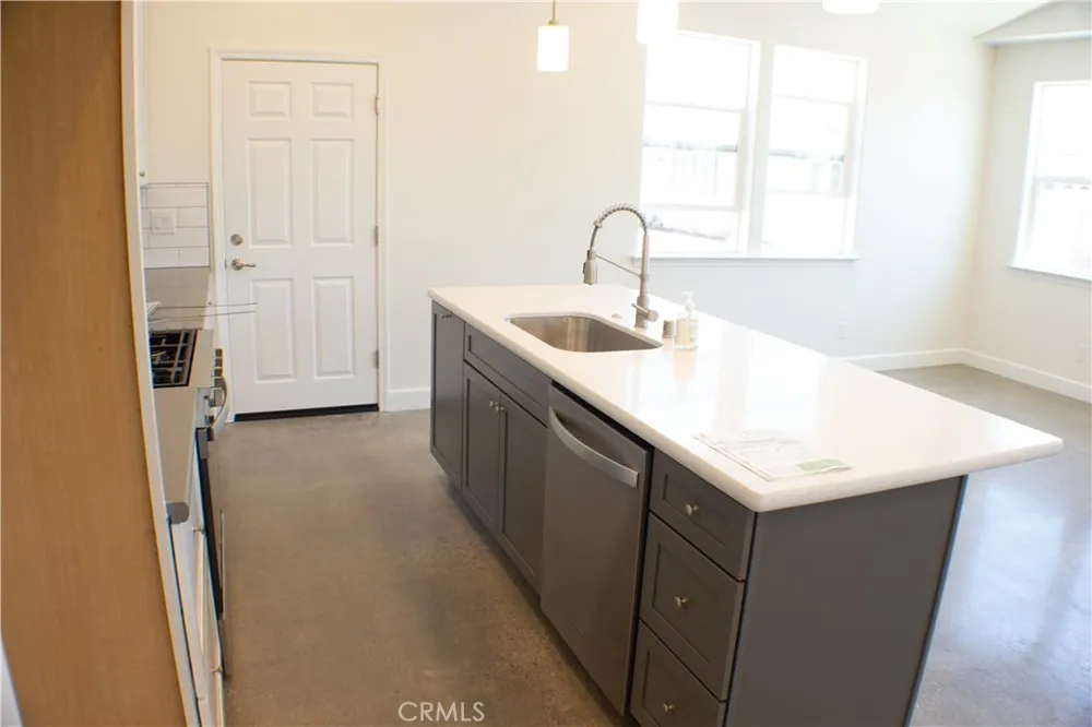 1468 Ronald Way Oceano, CA 93445