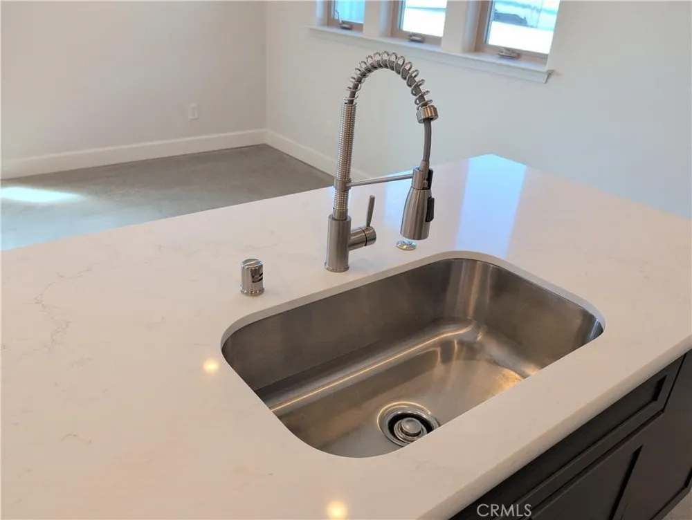 1468 Ronald Way Oceano, CA 93445
