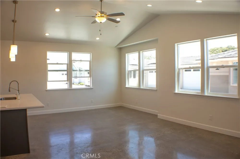 1468 Ronald Way Oceano, CA 93445