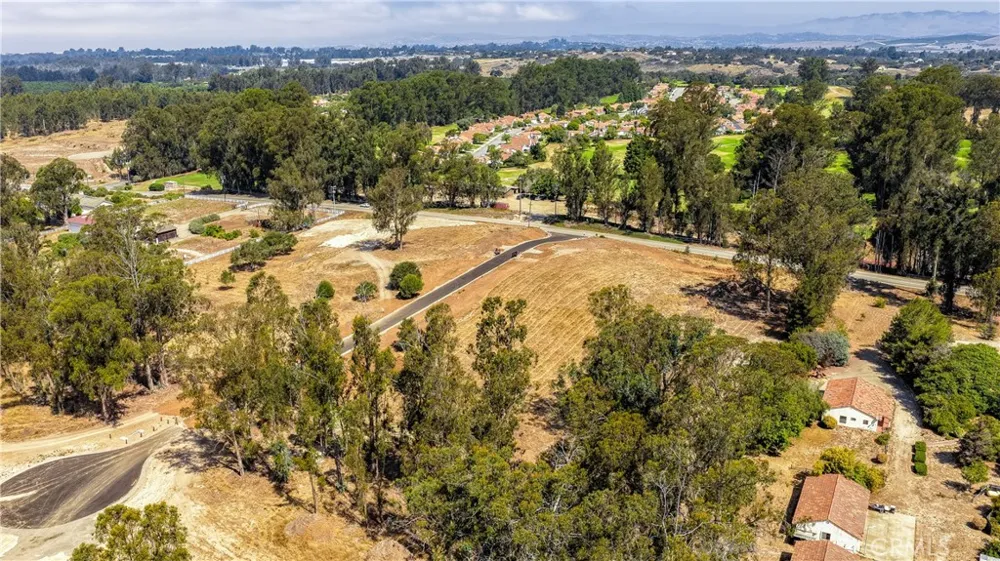 55 Driftwood Canyon Nipomo, CA 93444