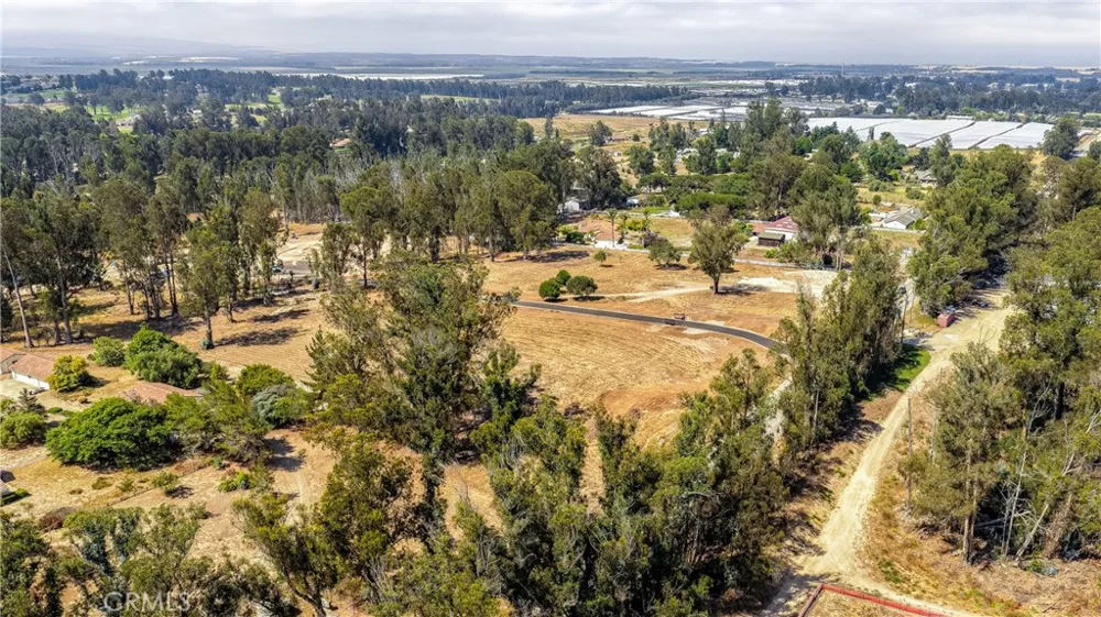 55 Driftwood Canyon Nipomo, CA 93444