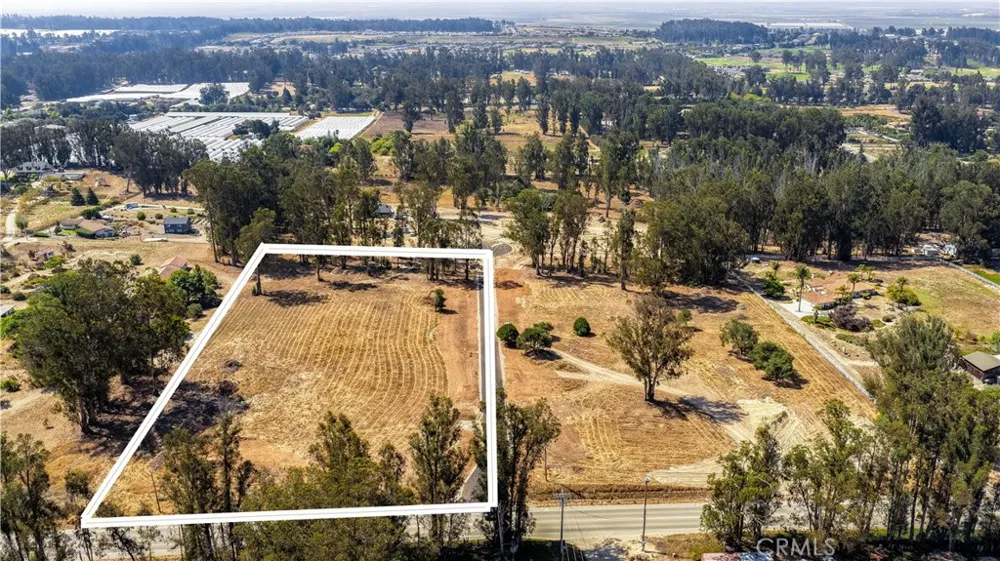 55 Driftwood Canyon Nipomo, CA 93444