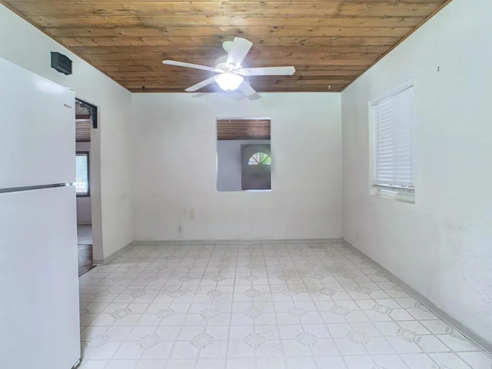 9161 Emerald Grove Avenue Lakeside, CA 92040