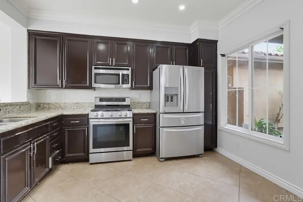 2194 Lago Ventana Chula Vista, CA 91914