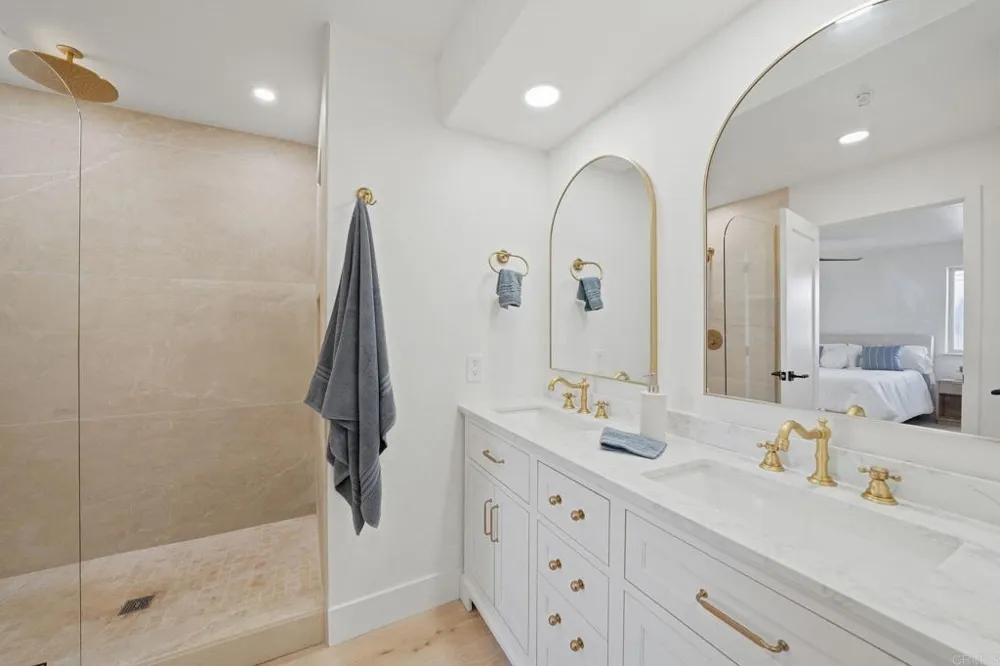 714 Seacoast Drive #216 Imperial Beach, CA 91932