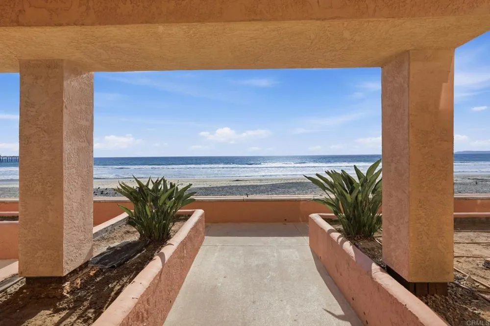 714 Seacoast Drive #216 Imperial Beach, CA 91932