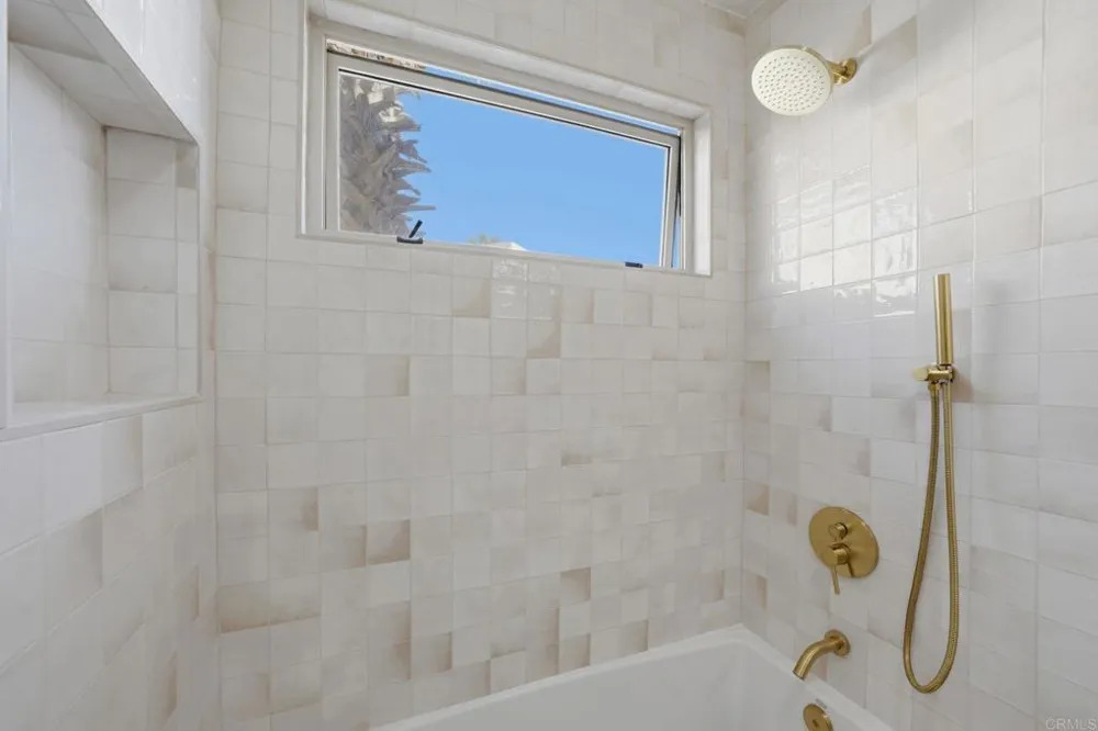 714 Seacoast Drive #216 Imperial Beach, CA 91932