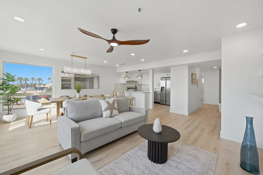 714 Seacoast Drive #216 Imperial Beach, CA 91932