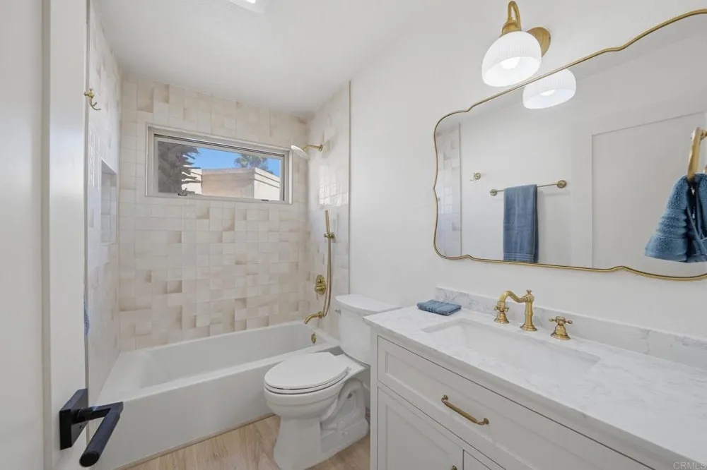 714 Seacoast Drive #216 Imperial Beach, CA 91932