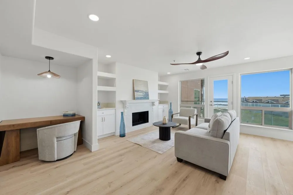 714 Seacoast Drive #216 Imperial Beach, CA 91932