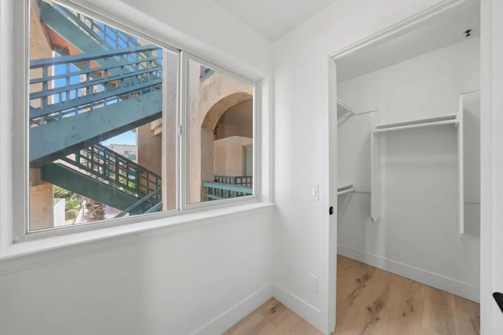 714 Seacoast Drive #216 Imperial Beach, CA 91932