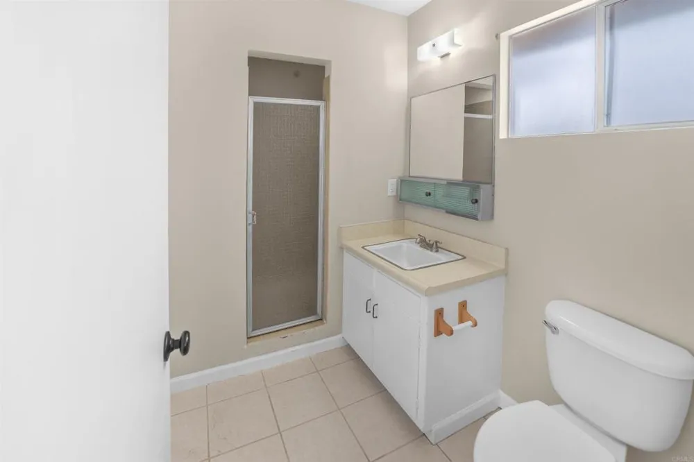 626 E Wright Street Hemet, CA 92543