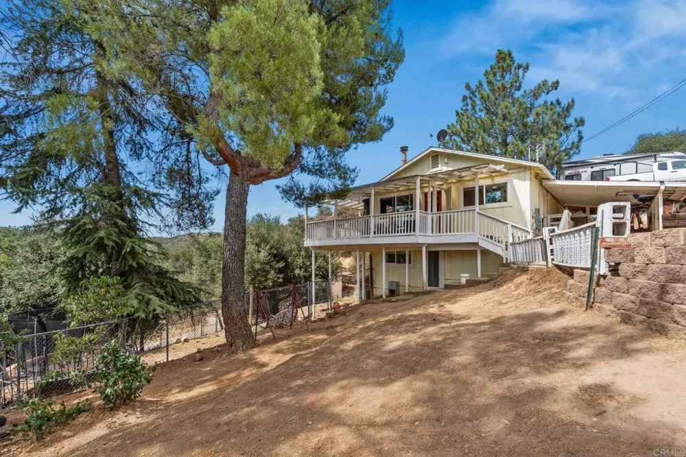 9421 Elm Dr Descanso, CA 91916
