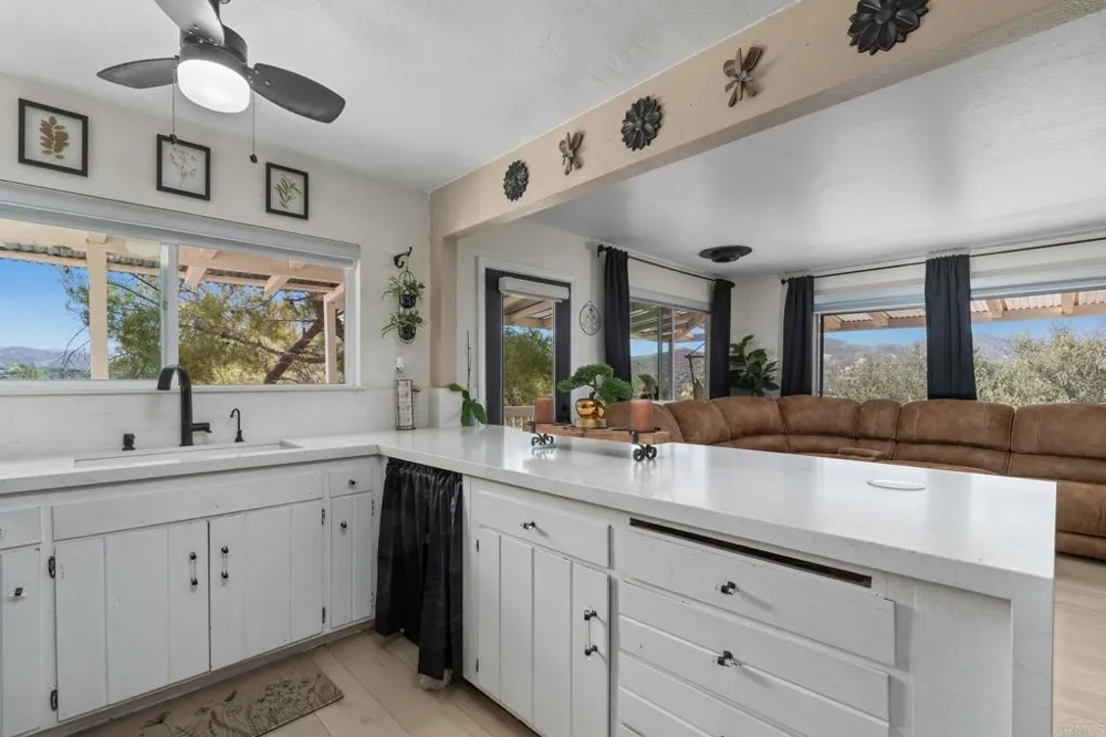 9421 Elm Dr Descanso, CA 91916