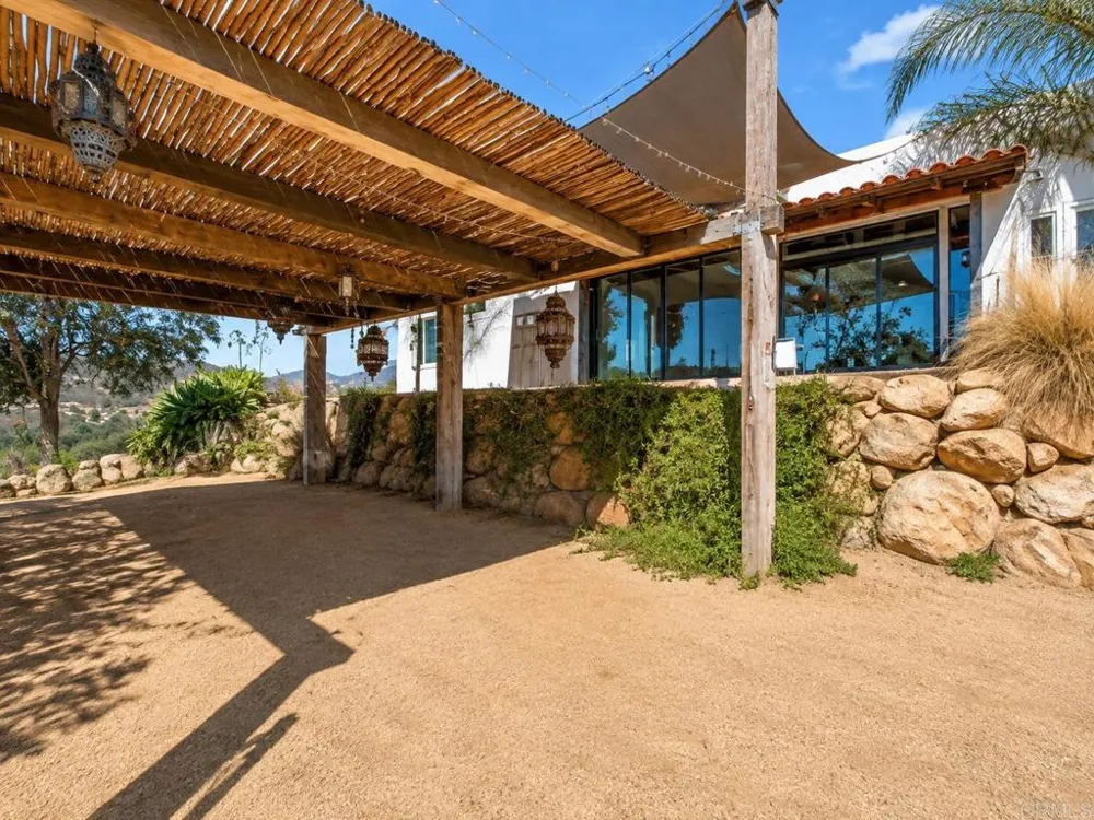 18629 Quail Trail Drive Jamul, CA 91935