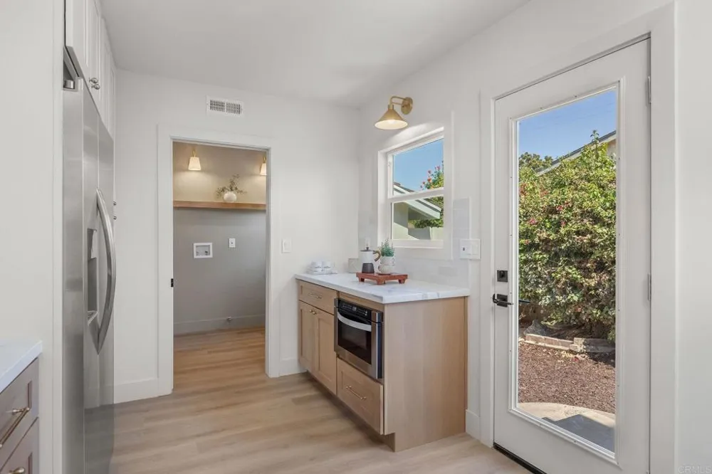 198 Siesta St Anaheim, CA 92801